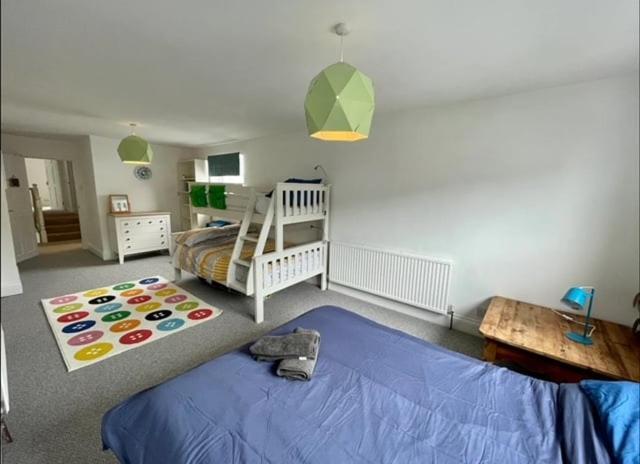 *Family Home In Mumbles. Close To The Beach* Ngoại thất bức ảnh